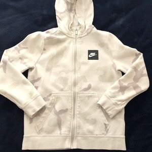 💐 NIKE Kids Jacket (boys-medium)